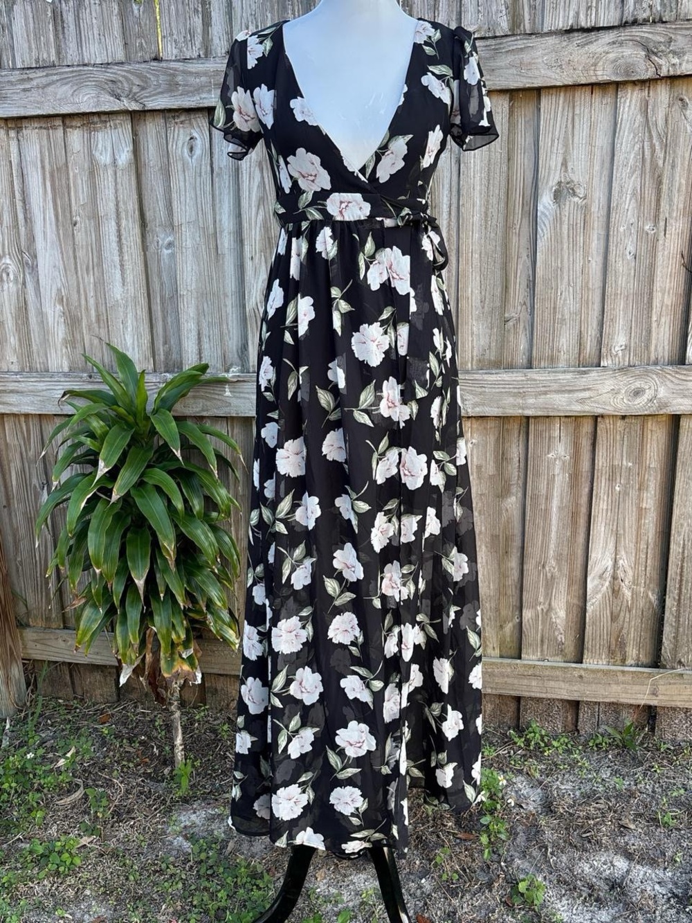 Charlotte Russe floral maxi wrap dress
